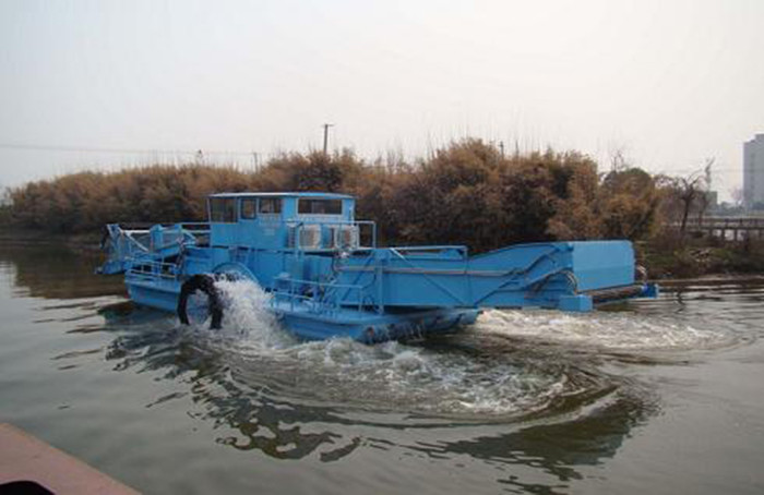 Longest Lasting Extreme Reliability Aquatic Weed Harvester Heavy Duty