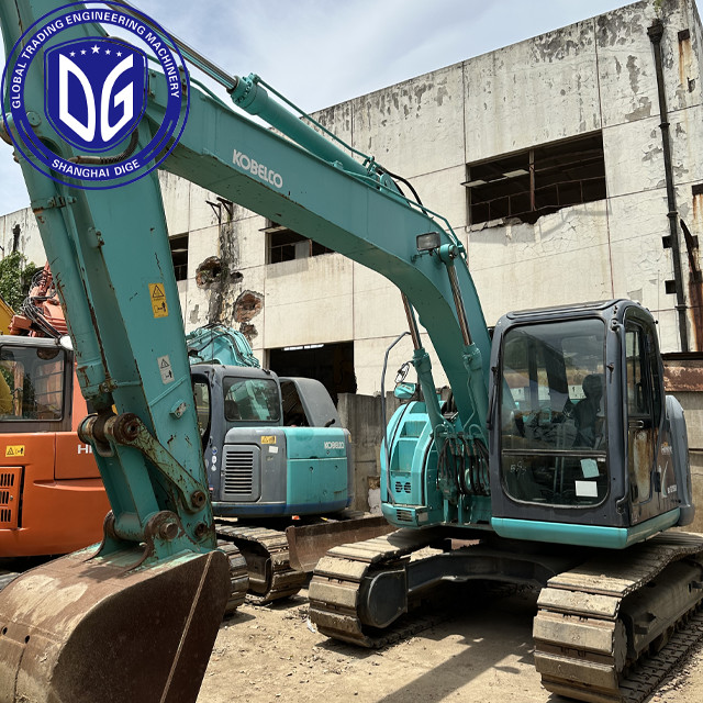 SK125 12.5Ton Kobelco Used Crawler Excavator Origin From Japan Low Emissions