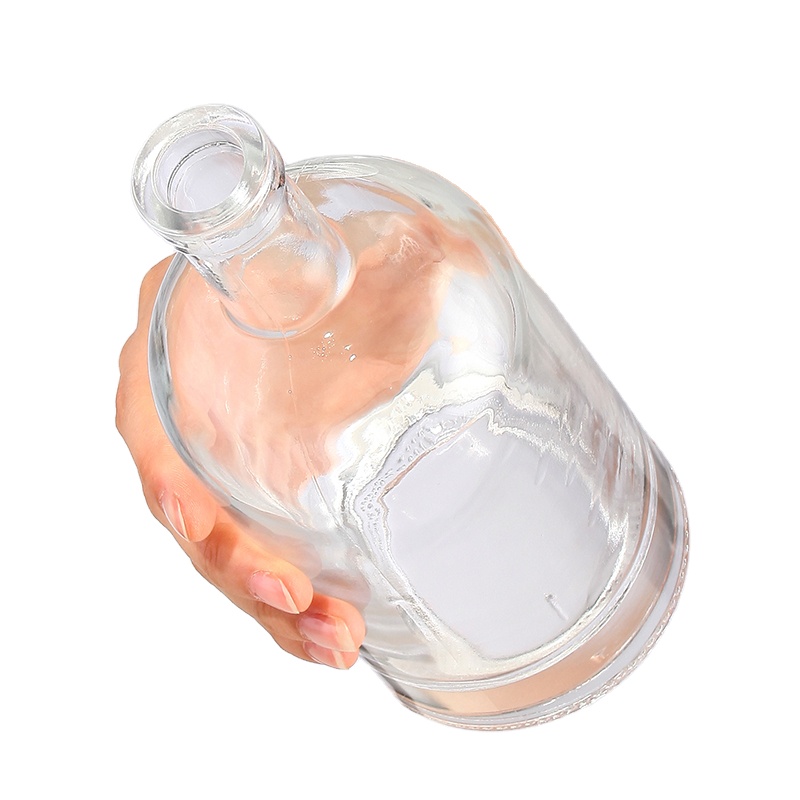 500ml 700ml 750ml 1000ml Glass Bottle for Liquor Vodka Gin Whiskey Base Material Glass