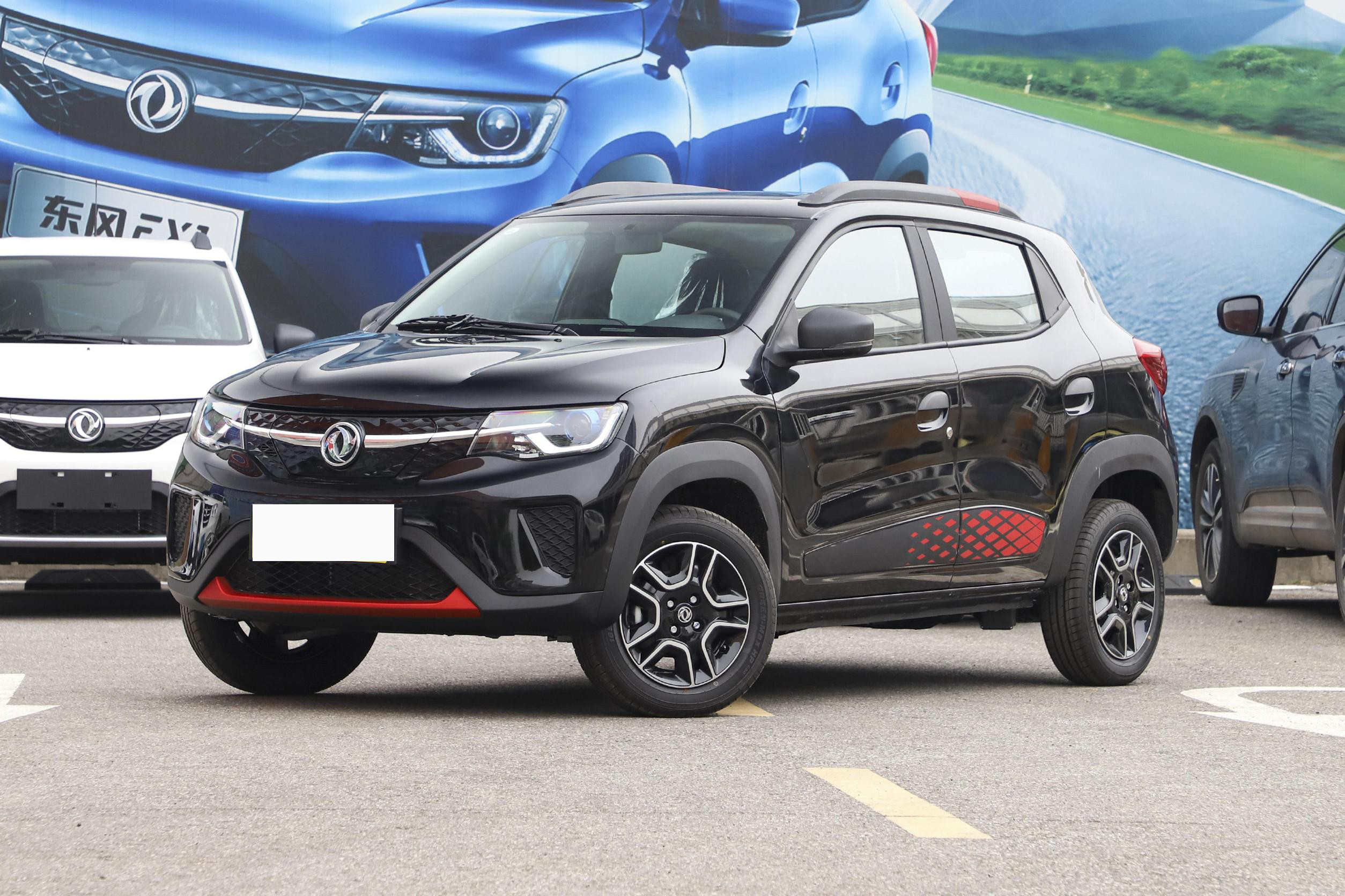 New Energy 4 Seater Electric SUV Cars Dongfeng EX1 PRO 5 Doors 33KW