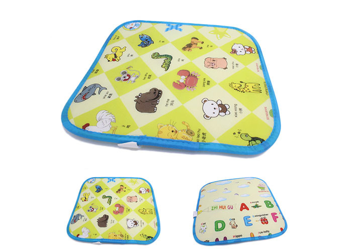 Custom Size Cute Kids Picnic Blanket Washable 50*50cm 50*100cm