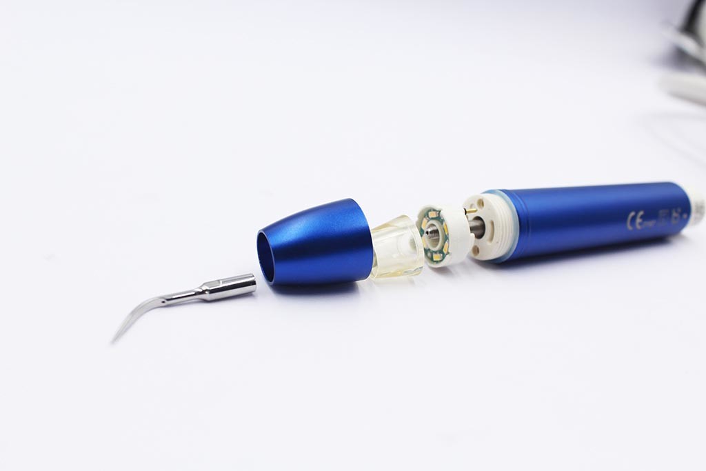 Dental Portable Ultrasonic Scaler Auto Water Supply P9l With Led Light