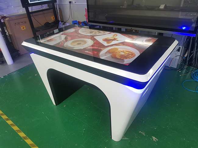 43 inch Android Interactive Multi Touch Screen Bar Table, Smurfs Object Recognition Table