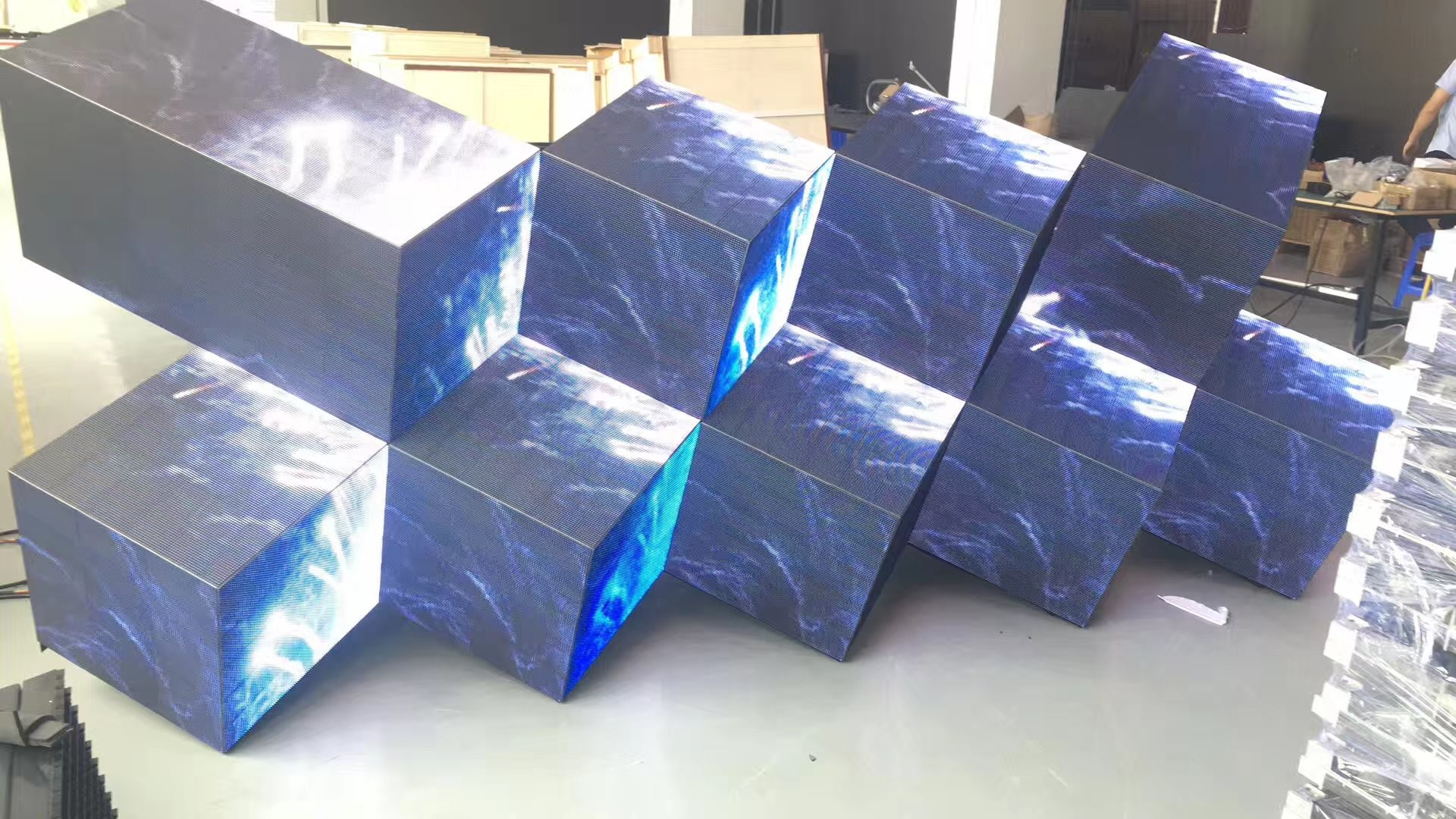 OEM customized LED pantallas P1.9 globe sphere ball display 0.5m diameter private individual module