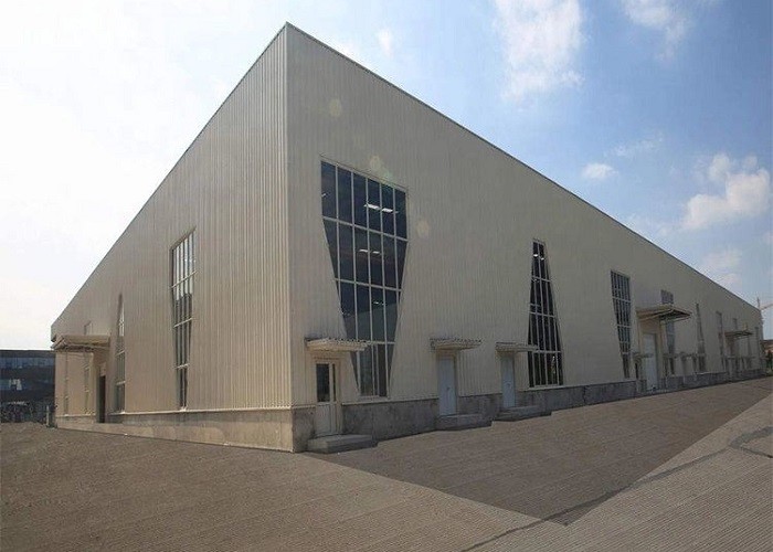 Structural Steel Frame Building , Large Span Prefabricated Metal Workshop Building
