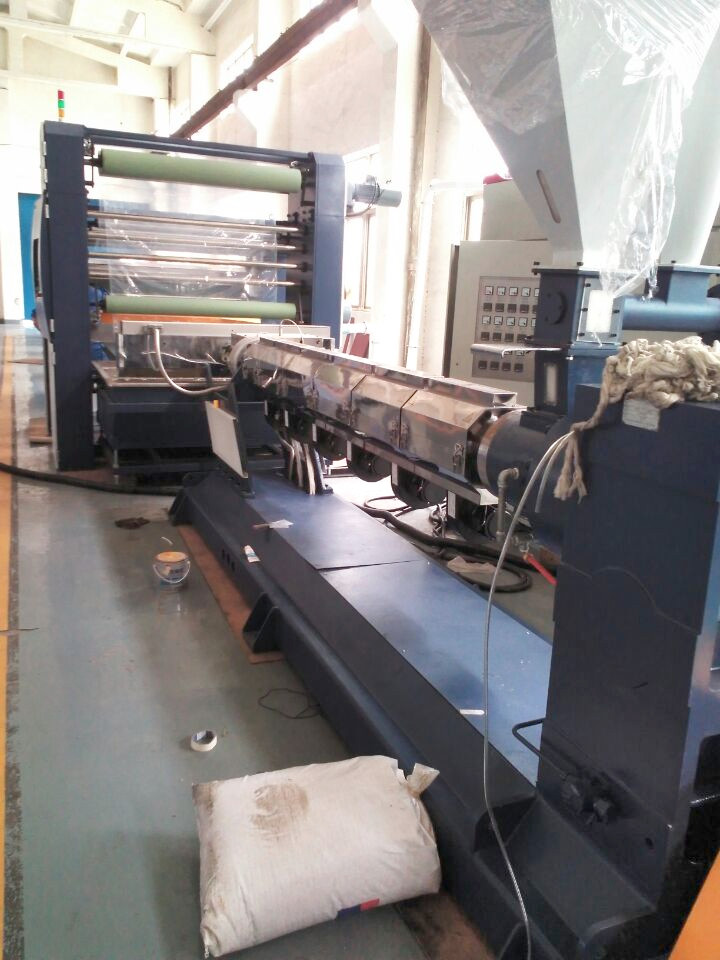 PP Flat Yarn Polystyrene Tape Extrusion Line For Plastic Woven Bag 140kg / H 100r / Min