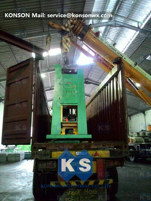 Hexagonal Wire Mesh Machine Woven Wire Mesh Machinery With 95% Aluminium Alloy Wire