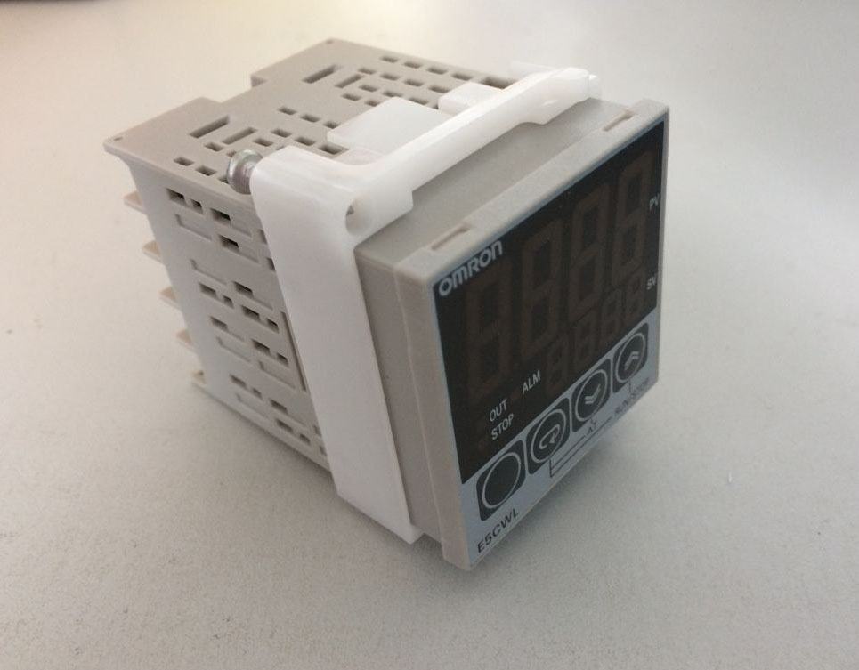 E5CWL-R1TC Digital pt100 Electronic Incubator Temperature Controller