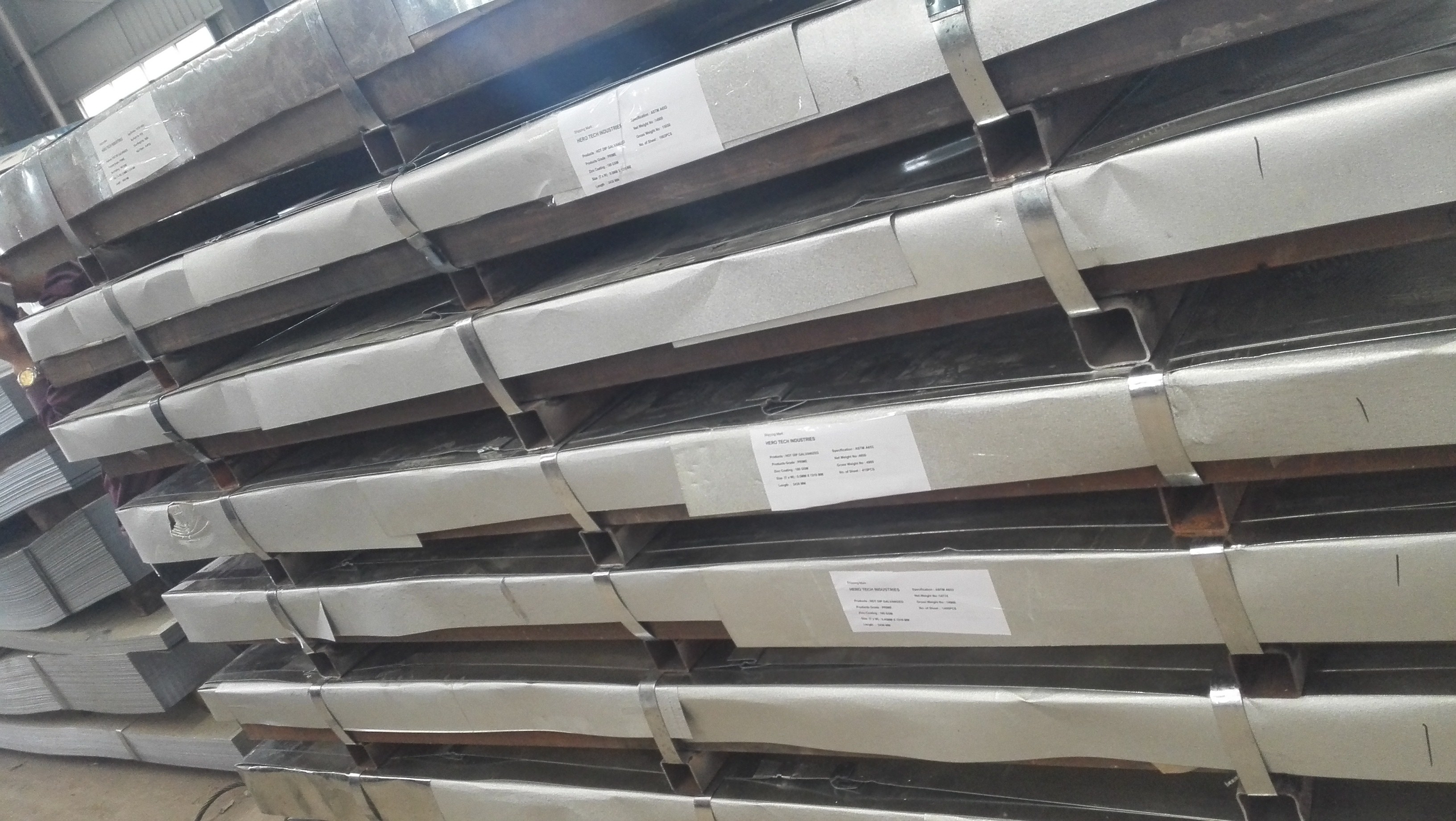 Aluzinc Coil DX51-AZ150 Regular Spangle 1.0*1250 Galvanized Steel Coils Not Skin Passed