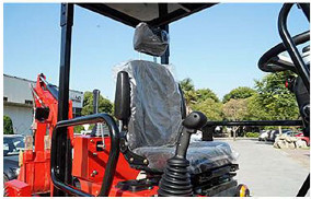Swivel seat  Rotating seat for quick switching of operating components; Perform bucket and excavation operations