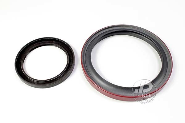6D125-8 6D102-7 6D114 6D125-N Excavator Engine Parts Crank Oil Seal