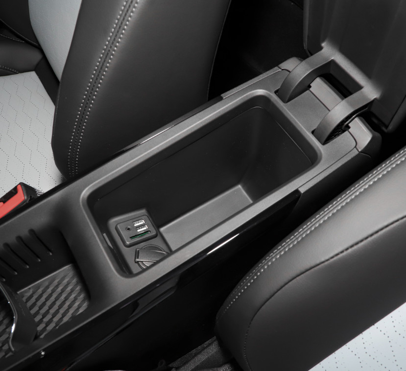 Electric Chevrolet MENLO 2022 Xinghe Version 518KM Compact Car