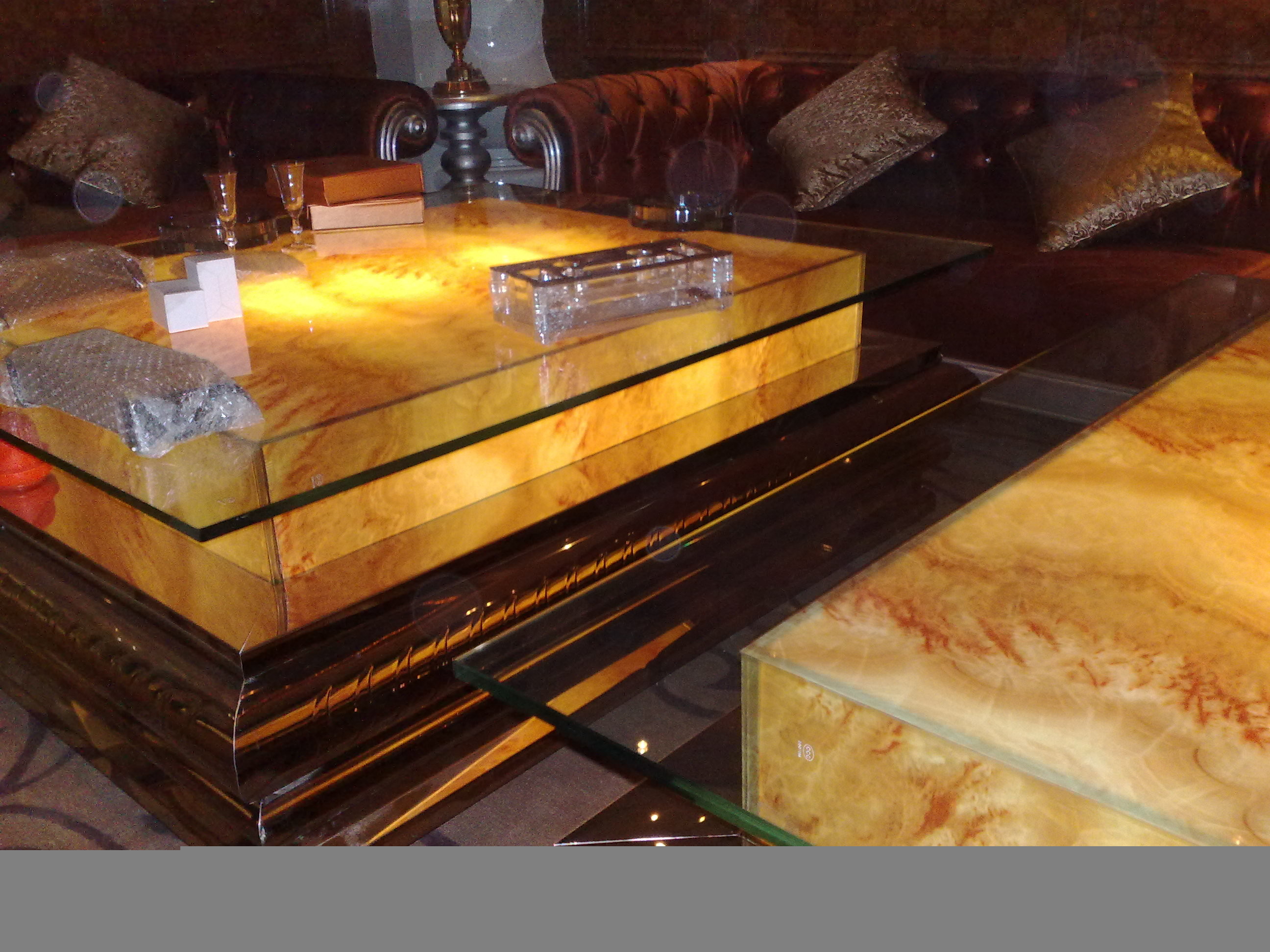 Colored Cast Insulated Plexiglass Panels Laser Engraving Painted Acrylic PMMA
