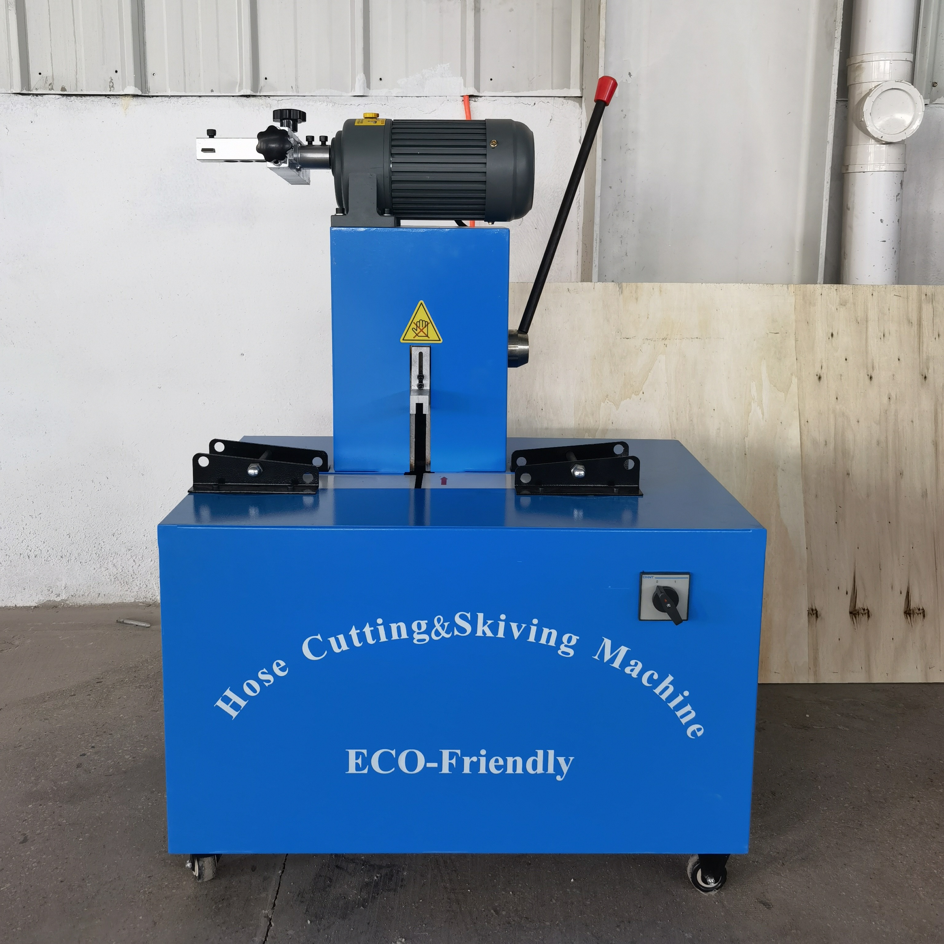 850*600*1200mm Hose Cutting Machine With Button Control System Rubber Blade Material