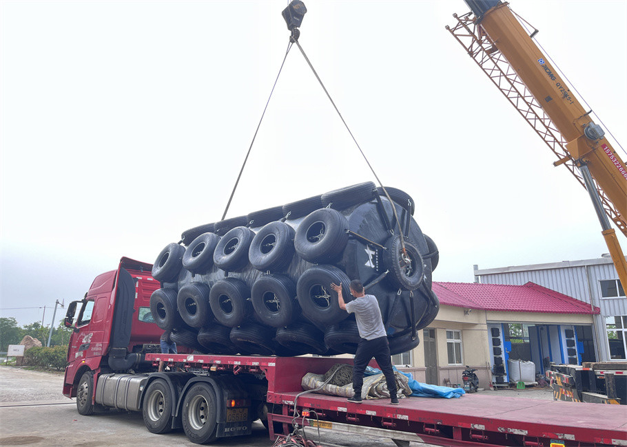 Marine Customizable Foam Filled Fender Chain And Tire Net