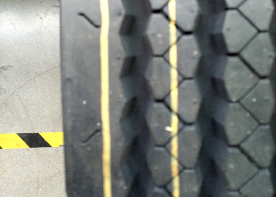 Newly Compound Design Light Truck Tires 7.50R16LT Lowers Rolling Resistance