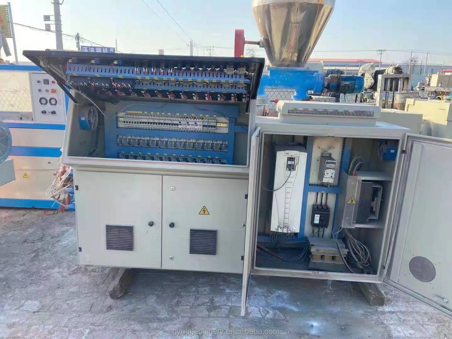 Second Hand Counter-Rotating Conical Twin-Screw Extruder Complete Mold for Plastic Pipe