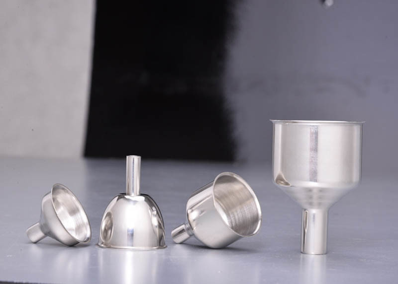 Long Mouth 5mm Stainless Steel Hip Flask Funnel / Whiskey Flask Funnel