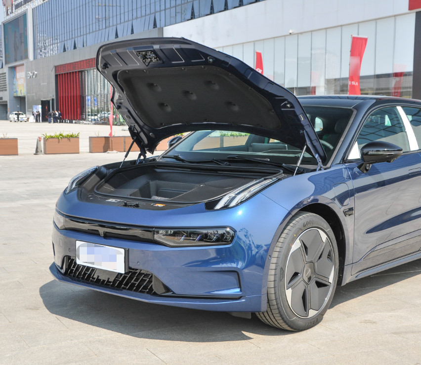 ZEEKR 001 2023 YOU Version 100kWh 656KM 2 Motors Electric 5 Seat Hatchback
