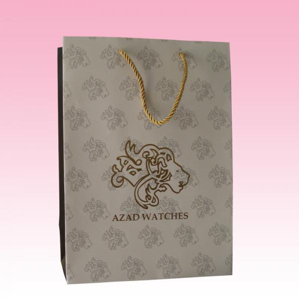 Quality custom recyclable paper shopping bags with hot stamping logo wholesale supplier for sale