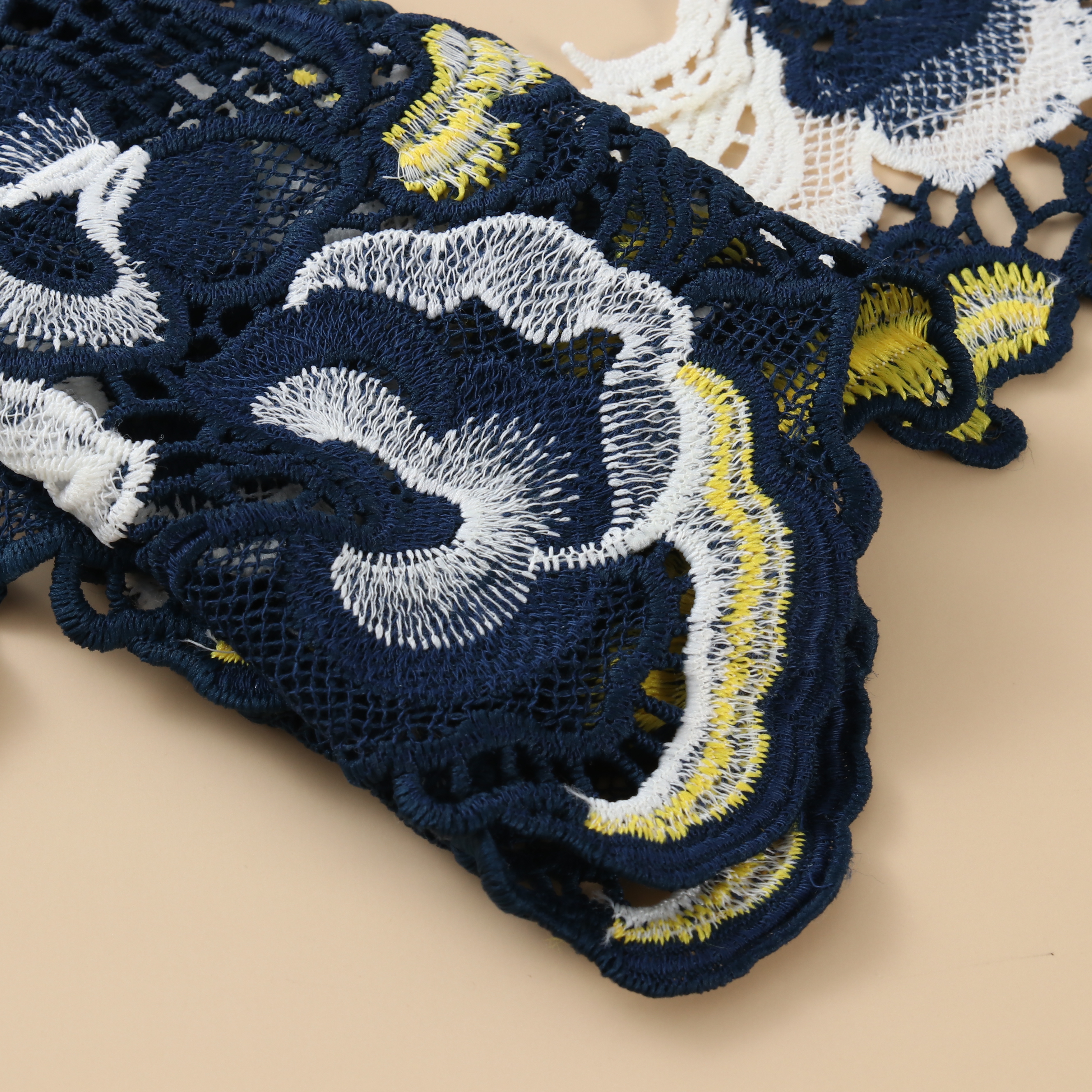 Custom Embroidery Milk Silk Embroidered Lace Fabric Trimming Lace Sewing