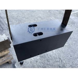 China ATLAS COPCO Hydraulic Breaker Spare Parts Front Head for Rock hammer MB1500 on sale