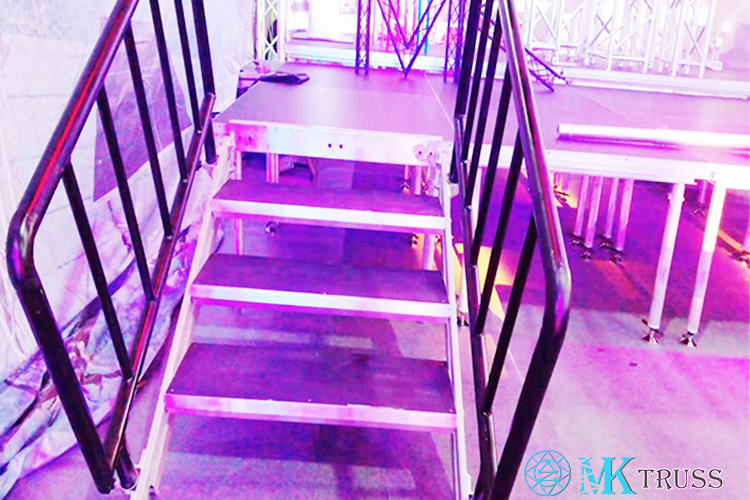 1200*2400mm Anti-slip Aluminium Frame Mobile Stage Platform for Outdoor Entertainment
