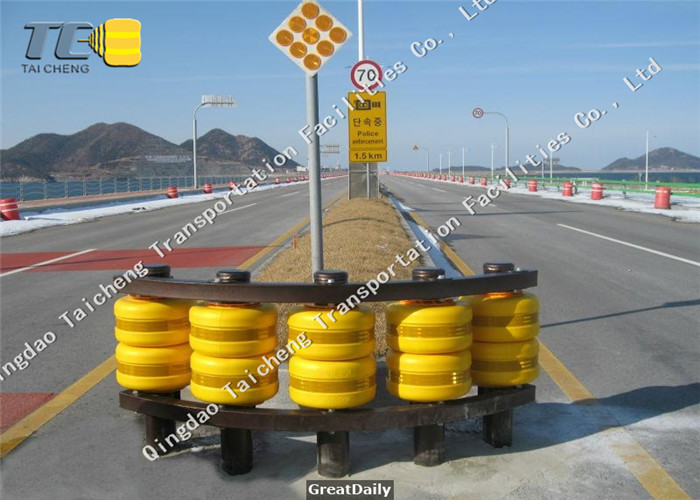 Spacing 0.5m Anti Shock Traffic Fence Highway Roller Barrier