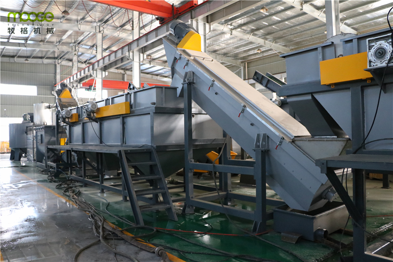 HDPE Waste Film Recycling Line Agricultural 3000kg/H LDPE Machine