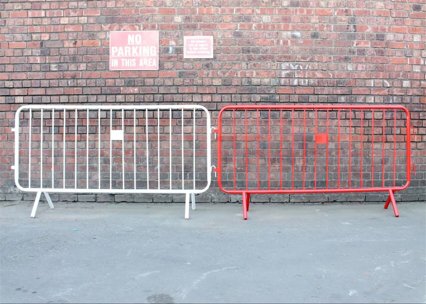 Hot dipped Galvanized In Zinc Spa Crowd Control Barrier