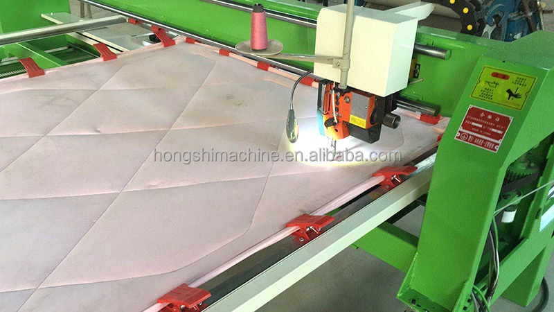 Moving head mattress automatic bed cover making machine home used cotton quilt textile shop use quilting machine