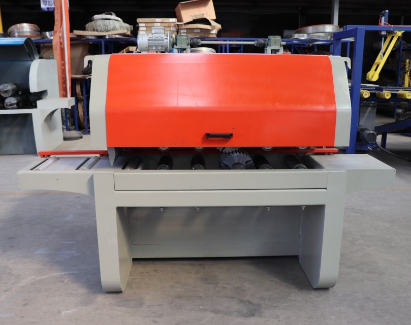 MJ153 Woodworking Auto Feeding Single Straight Line Single Wood Rip Saw Machine