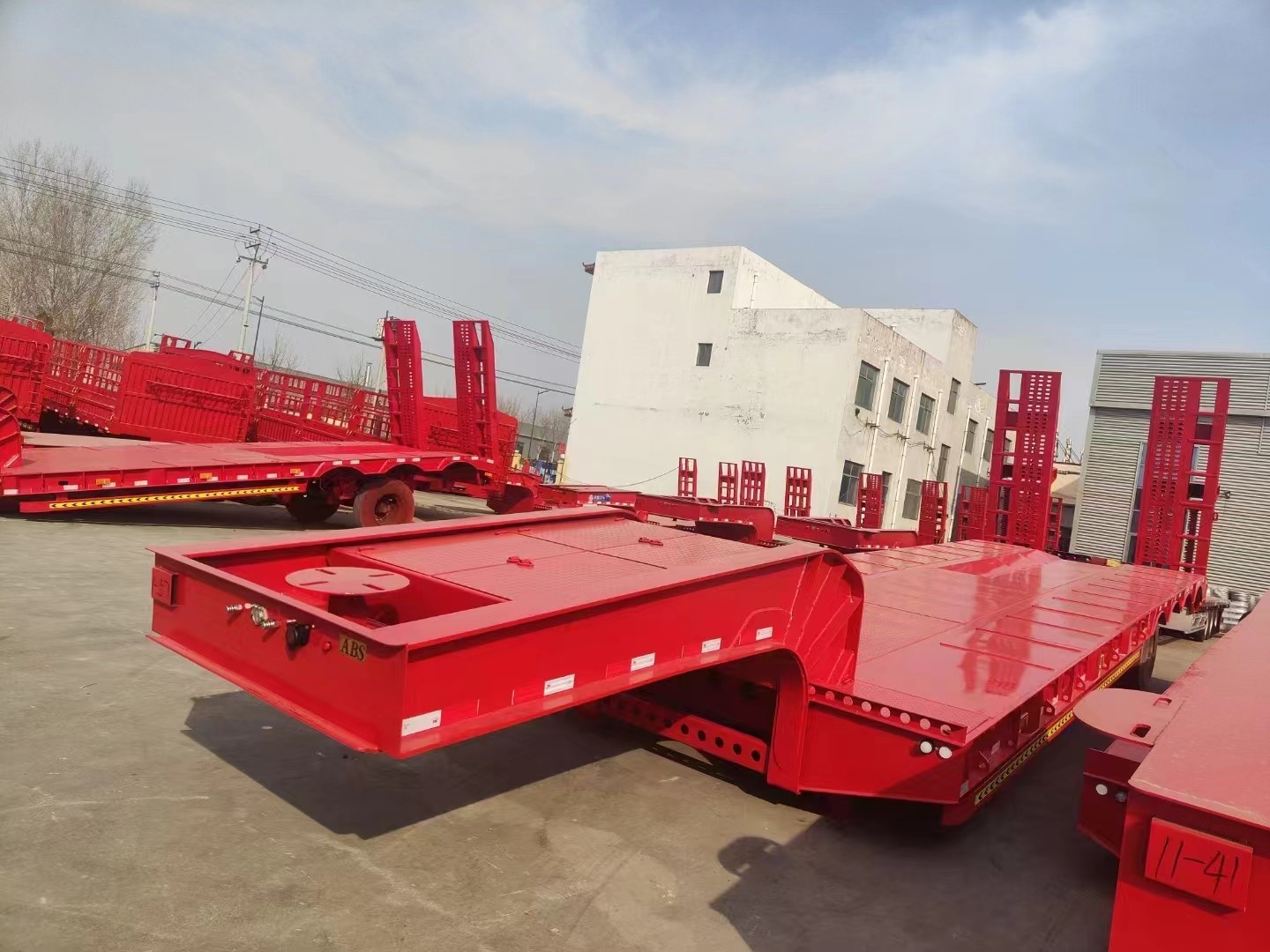 80t Removable Lowboy Flatbed Trailer Flatbed Container Excavator Transport Lowbed Truck Trailer