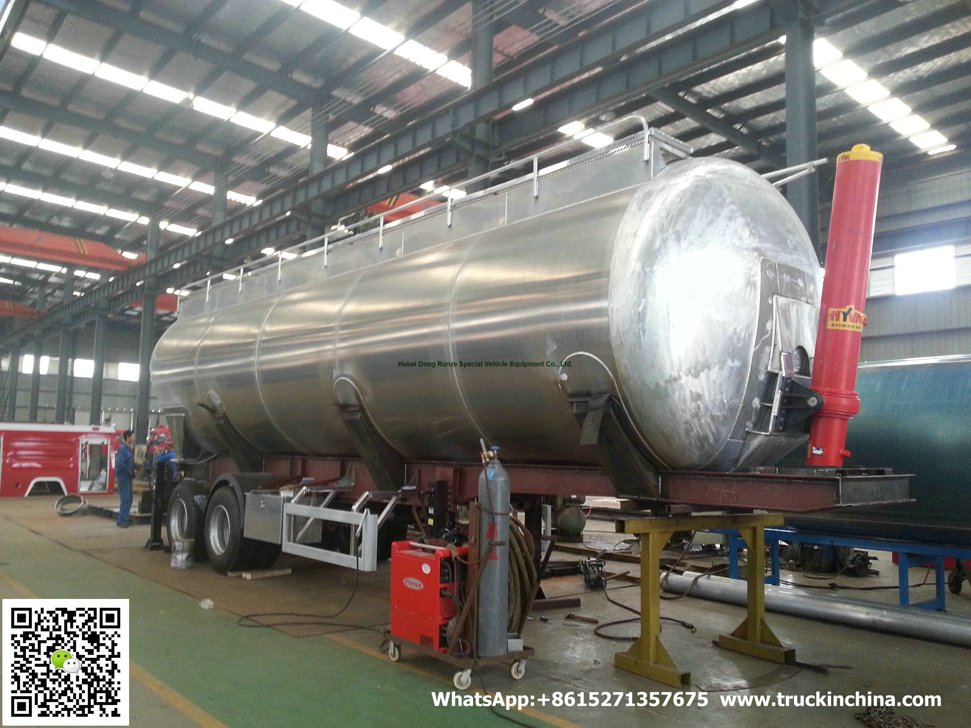 Aluminum Alloy Wheat Flour Bulk Tanker with Tipping Hydraulic Cylinder (6000USG-10000USG ）whApp:+8615271357675