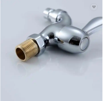Modern Design Brass Basin Faucet With Plated Chrome Finish And Short Brass Valve Body