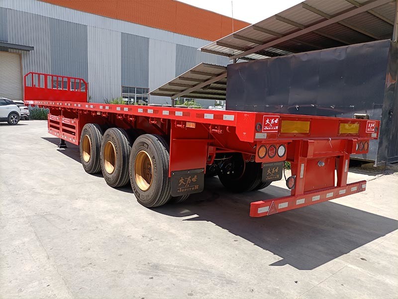 flatbed trailer with front wall