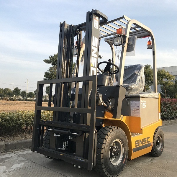1.5t Chariot Elevateur Electric With5m Height