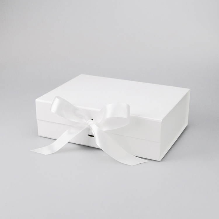 Custom Logo Paper Box Packaging Paper Pastry Cases 4c Offset Printing