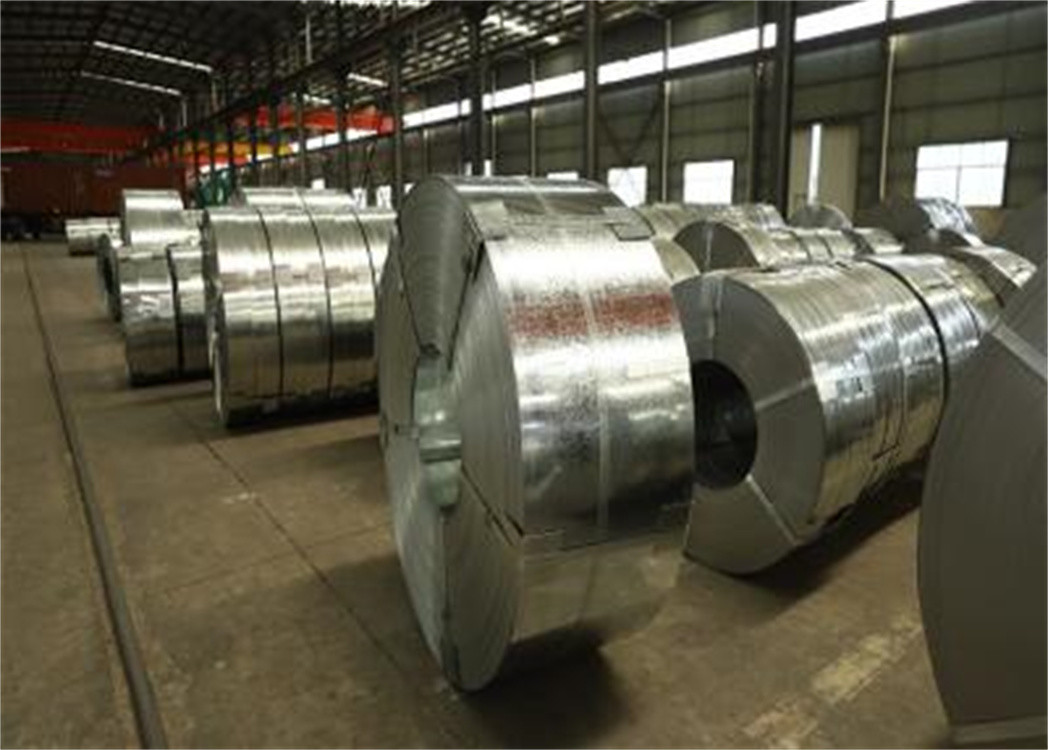 JIS3302 ASTM A653 EN10143 Hot Dip Gi Steel Strip 600mm To 1500mm Width