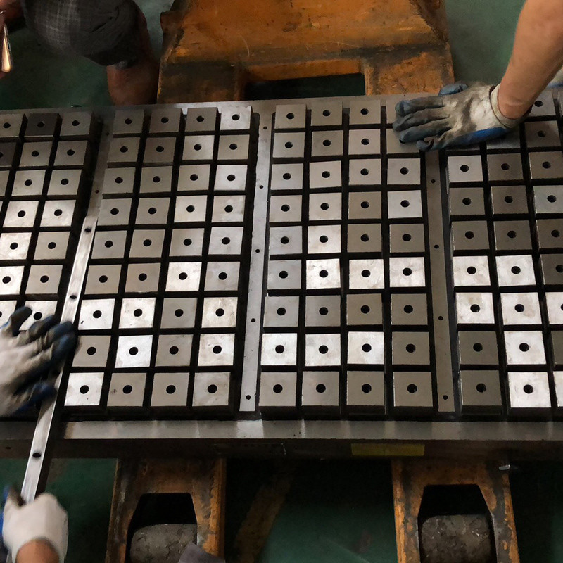 ISO 60x111cm Electro Permanent Magnetic Chuck Electromagnetic Clamping Plate