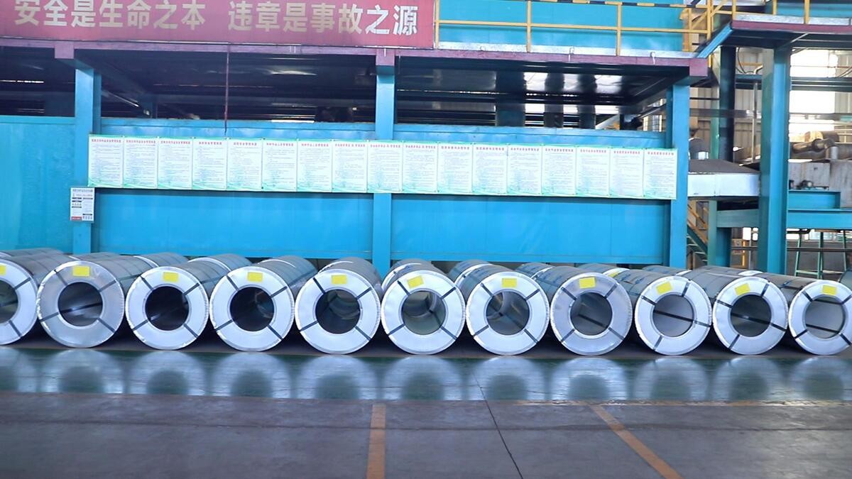 Dx51d Z60 Galvanized Steel Strip Coil Bright / Embossed Surface