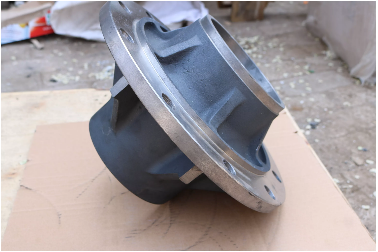ASTM 65-45-12 GGG45 GGG50 QT500-7 Sand Casting Truck Tractor Ductile Iron Casting Wheel Hub