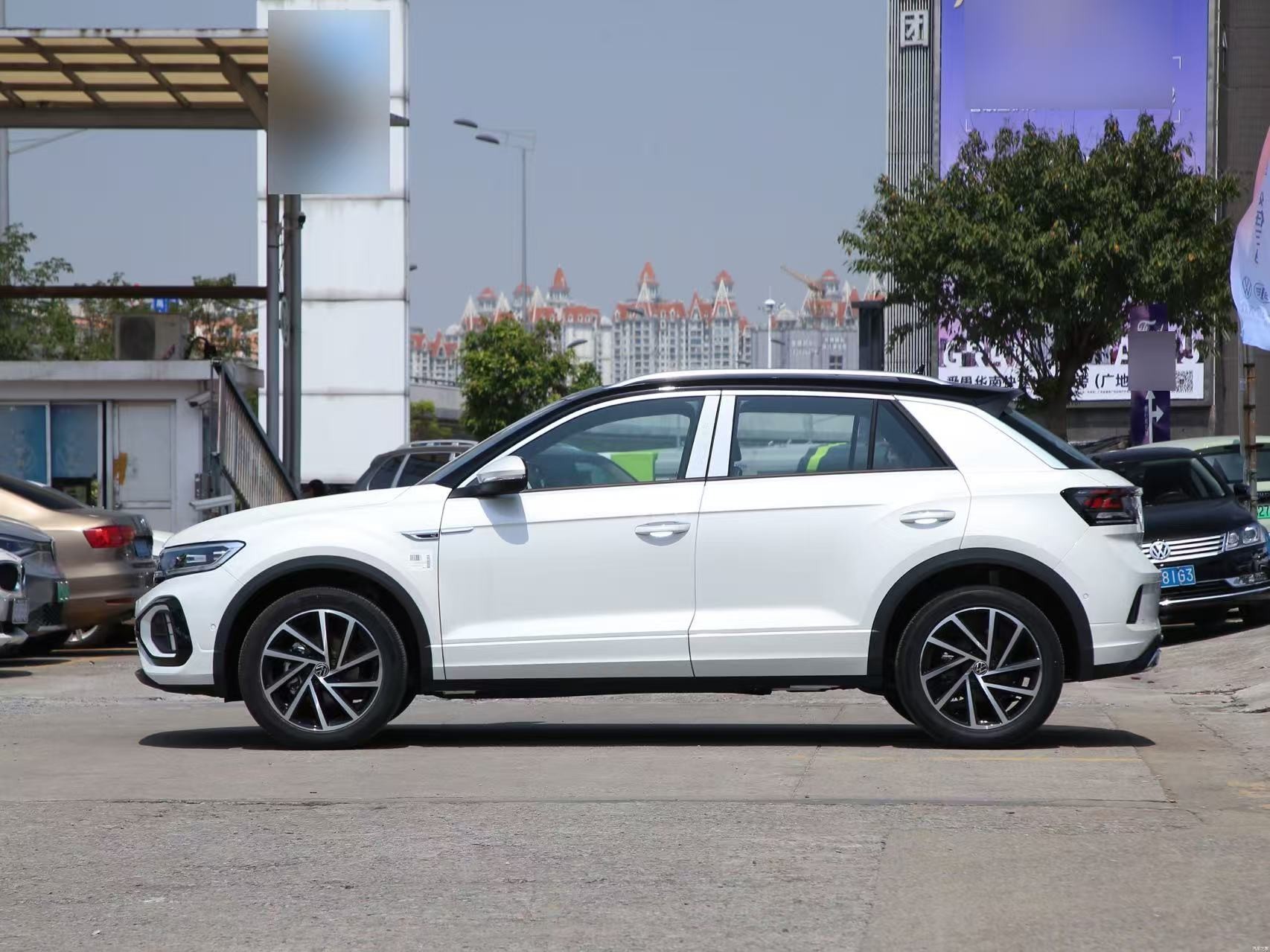 Volkswagen T ROC 2025 White Car 5 Doors 5 Seats SUV 1.5T Edition Gasoline Fuel