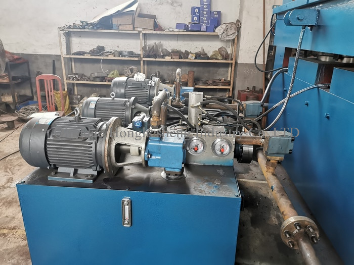 2000 Ton Rubber Mat Compression Molding Press Machine CE ISO