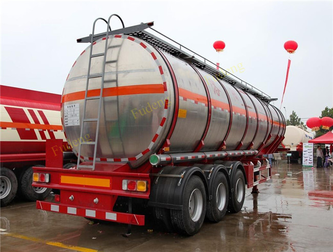 47000 L Stainless Steel Tanker Trailers Single Compartment 12000*2500*4000mm