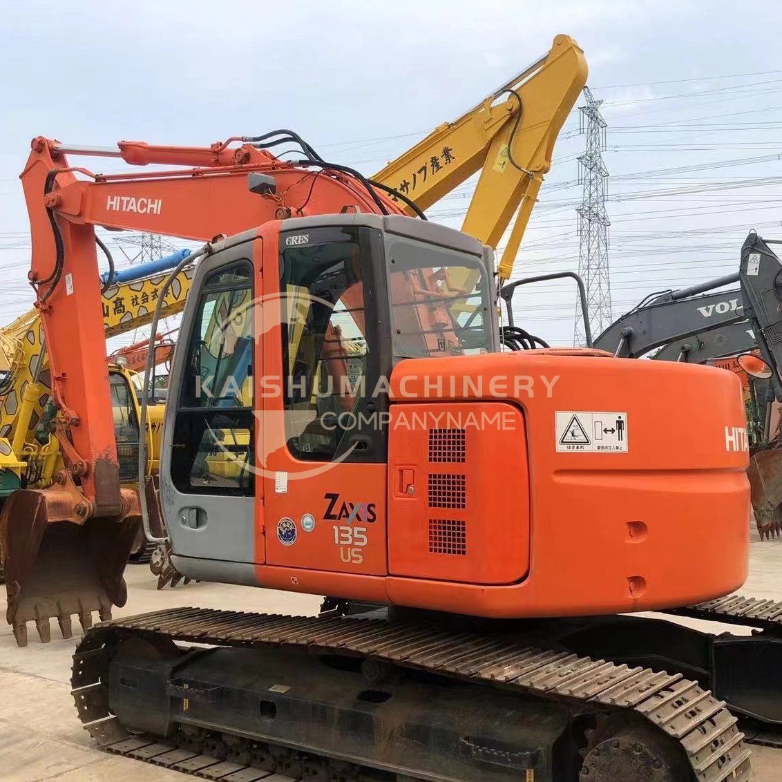 Good Condition 12 Ton Hitachi ZX 135 Excavator with Original ISUZU Engine from Japan