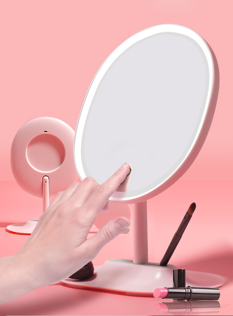 1000mAh Justtide 19*30cm 1x 5x 90° Rotation LED Magnifying Mirror
