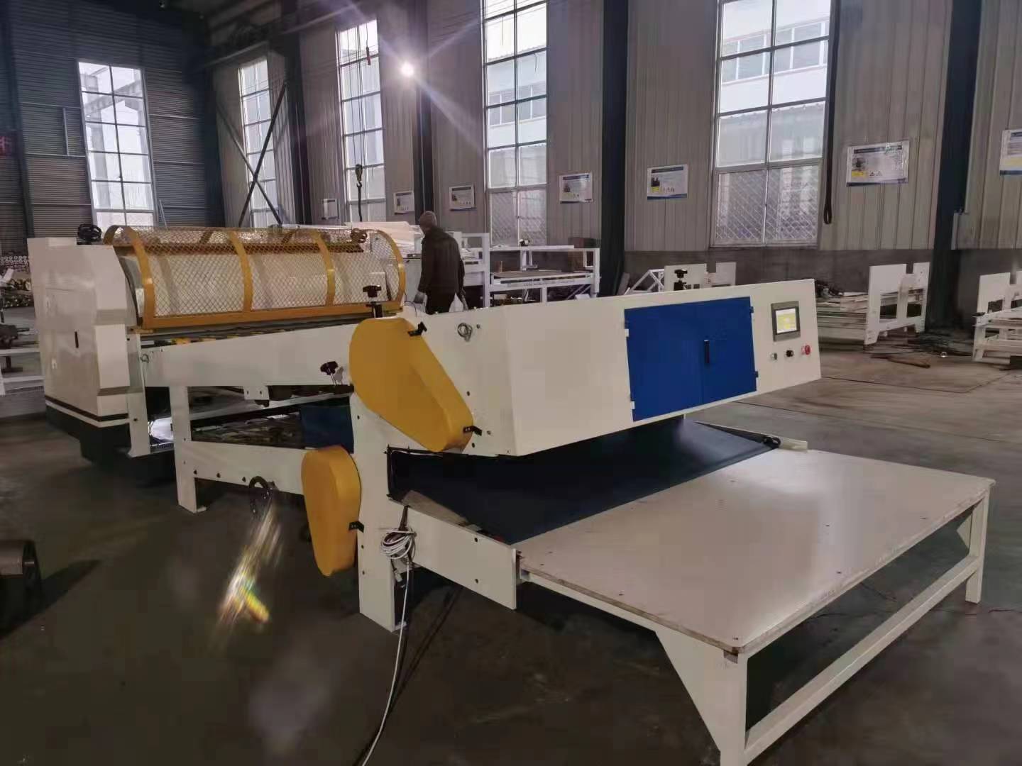Cutting Machine Automatic Rotary Paper Roll To Sheet Cutter Sheeter for Paper Forming