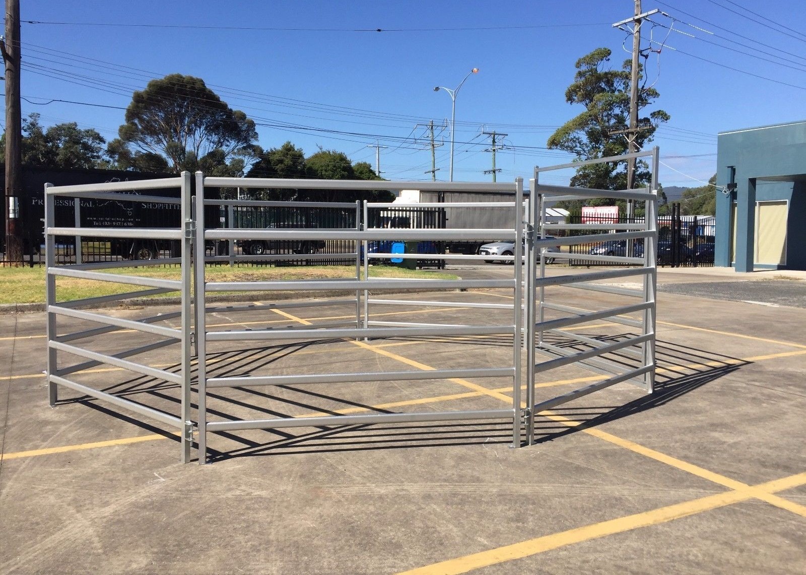 Heavy Duty Galvanized Stainless 1.8mx2.1m Cattle Yard Panel for Ranch