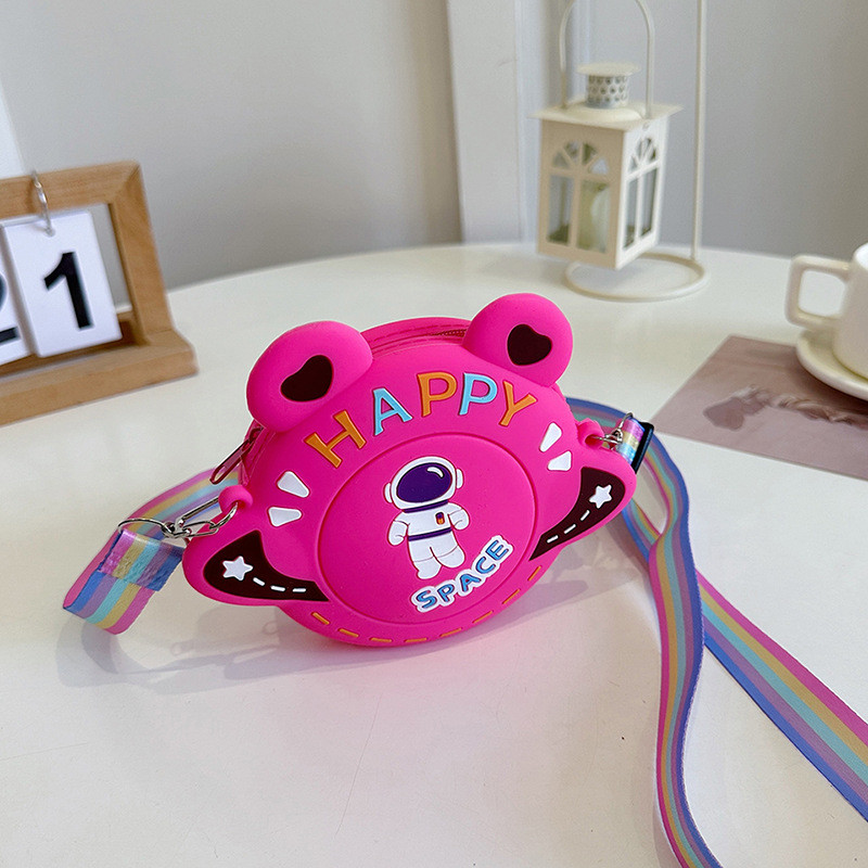 Astronaut Silicone Crossbody Purse Bag Pencil Pen Case Makeup Bag Storage Bag Makeup Accessories Purse Handbag For Kids